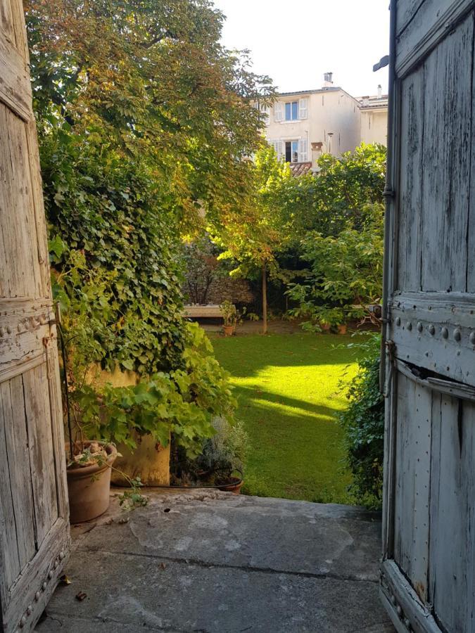 Bed And Breakfast Jardin De Marie Aix-en-Provence Exterior foto